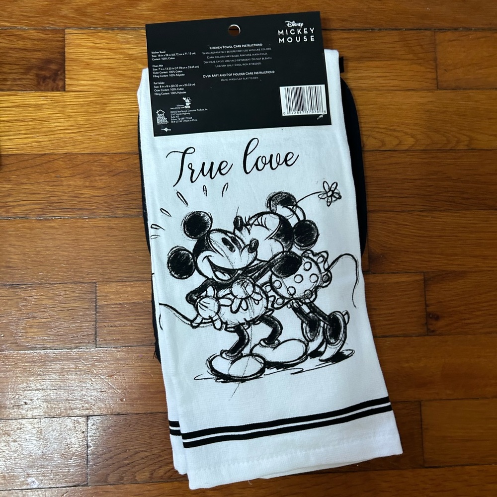 Disney Mickey Mouse 3 Pcs Kitchen Towel Glove Valentines True Love Black White - Picture 4 of 4